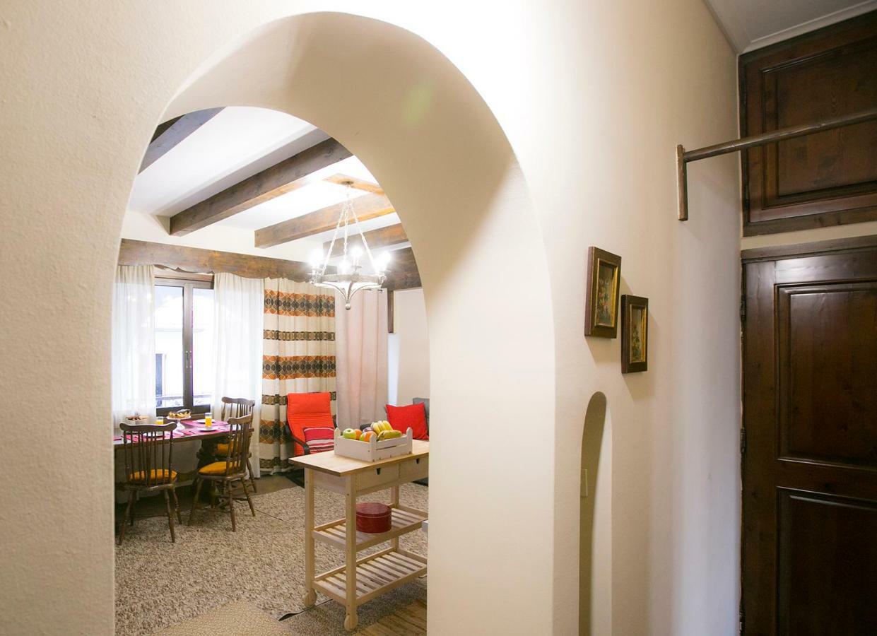 Spacious Apartment Next To Metro - Marousi Atenas Exterior foto
