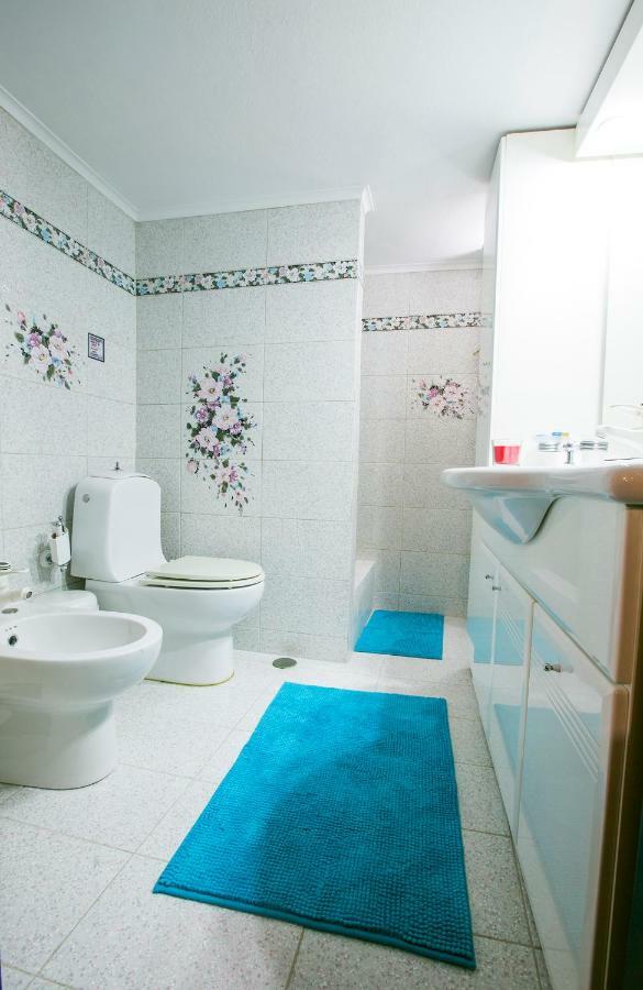 Spacious Apartment Next To Metro - Marousi Atenas Exterior foto